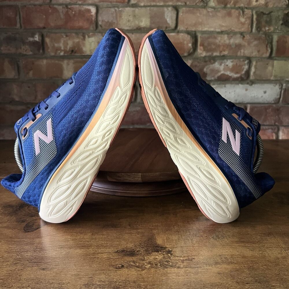 New Balance Fresh Foam 1080V14 Max Cushion Running Shoes Sneakers Women's 7 - Picture 14 of 16